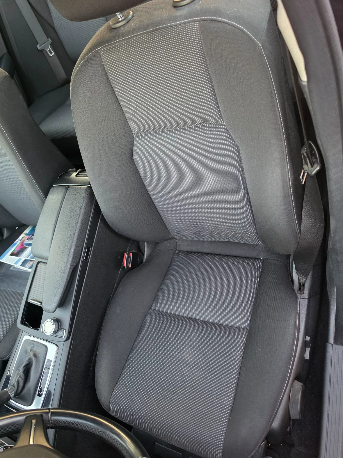 Mercedes-Benz C 220 ГАРАЖЕН АВТОМОБИЛ, снимка 10 - Автомобили и джипове - 55996517