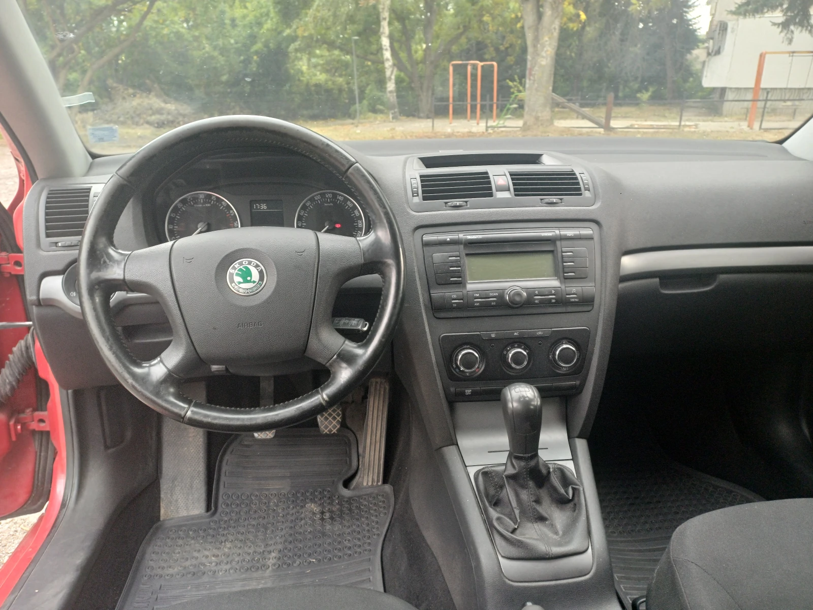 Skoda Octavia, снимка 5 - Автомобили и джипове - 56184676
