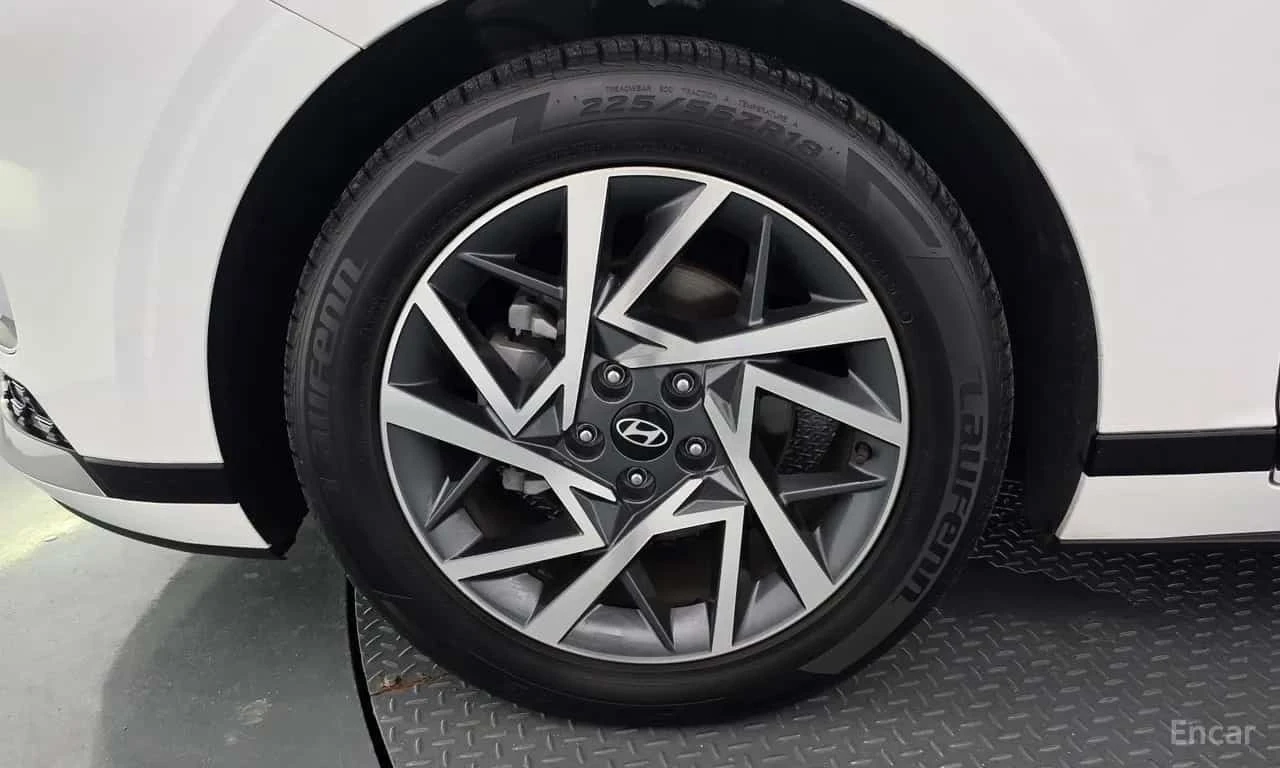 Hyundai Grandeur * Premium * 1.6 Hybrid * Keyless * Камера * , снимка 5 - Автомобили и джипове - 56228389