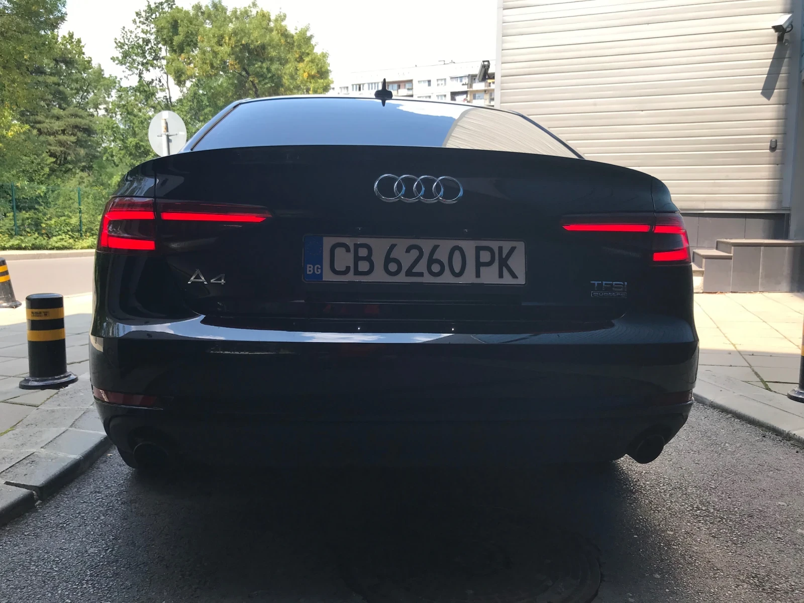 Audi A4 2.0TFSI, снимка 4 - Автомобили и джипове - 56325724