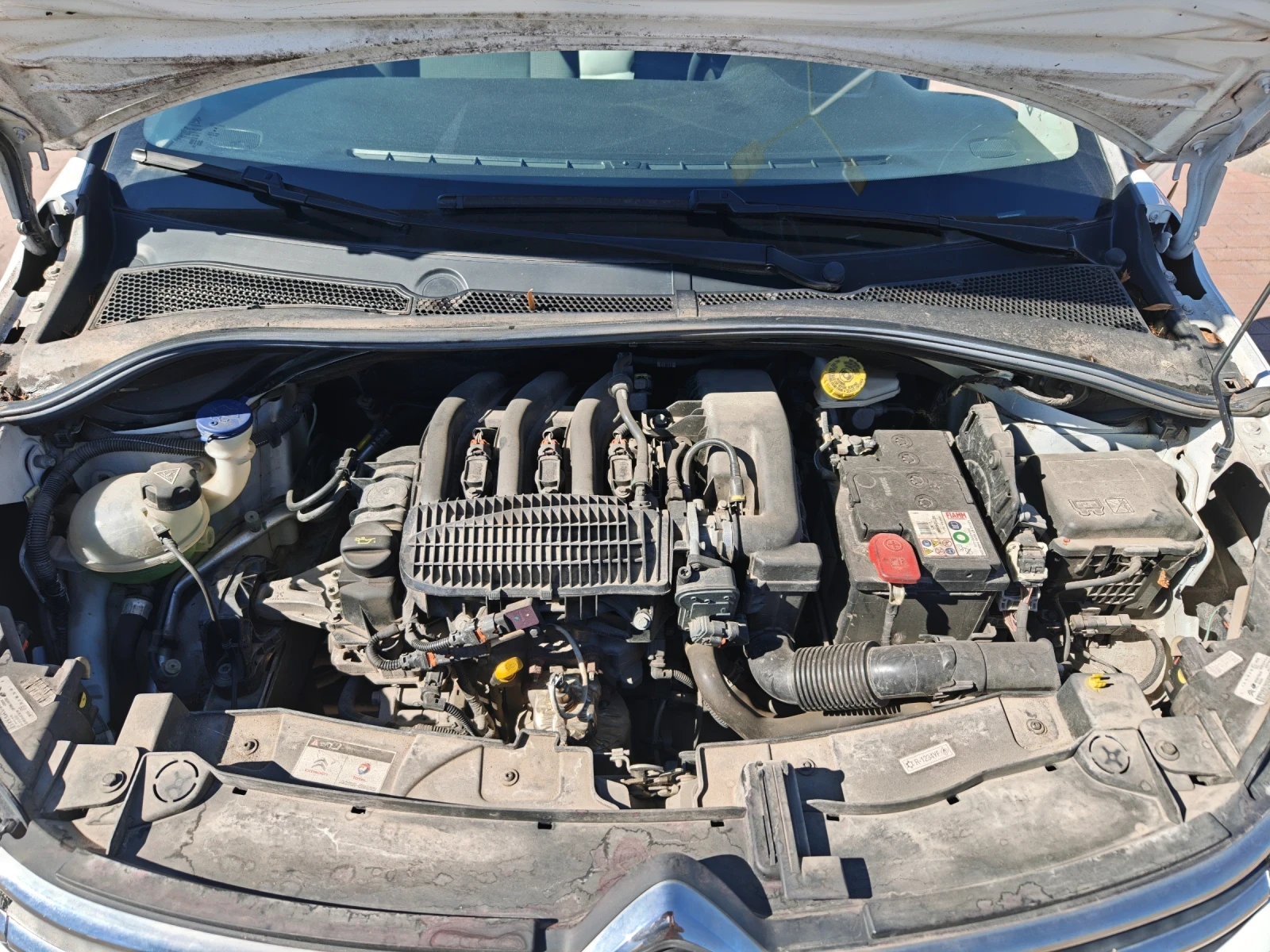 Citroen C3 Feel, снимка 8 - Автомобили и джипове - 56336957