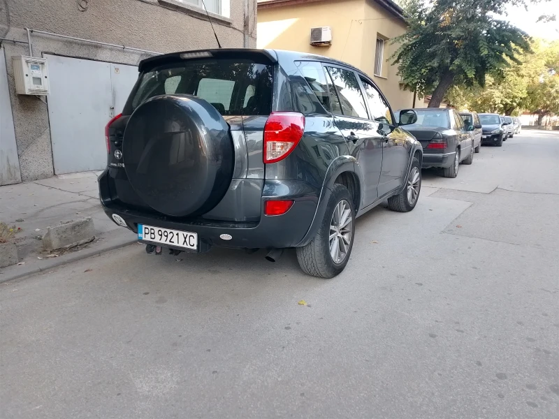 Toyota Rav4 2.2 D.4x4, снимка 5 - Автомобили и джипове - 47451815