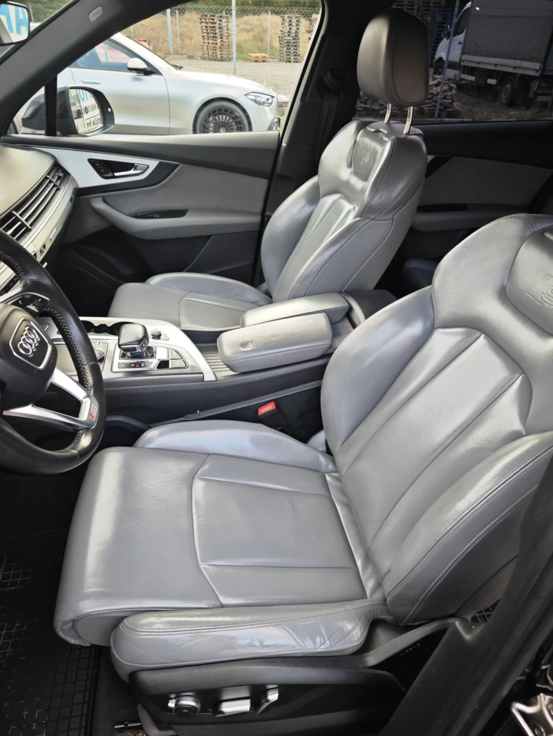 Audi Q7 Sline , снимка 9 - Автомобили и джипове - 51195848