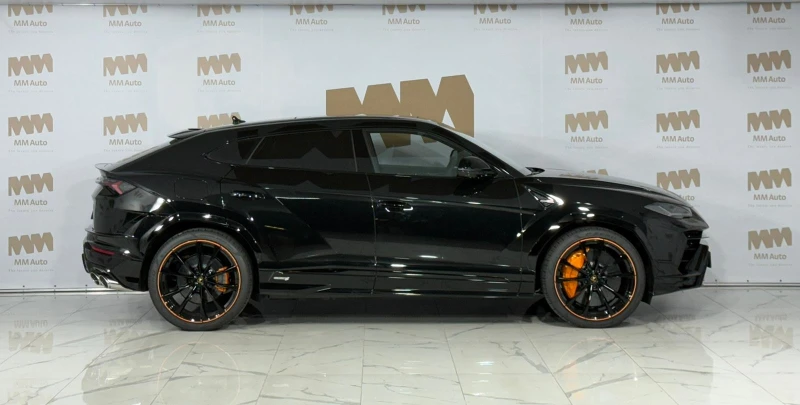 Lamborghini Urus S Carbon* B&O* HuD, снимка 3 - Автомобили и джипове - 53275087