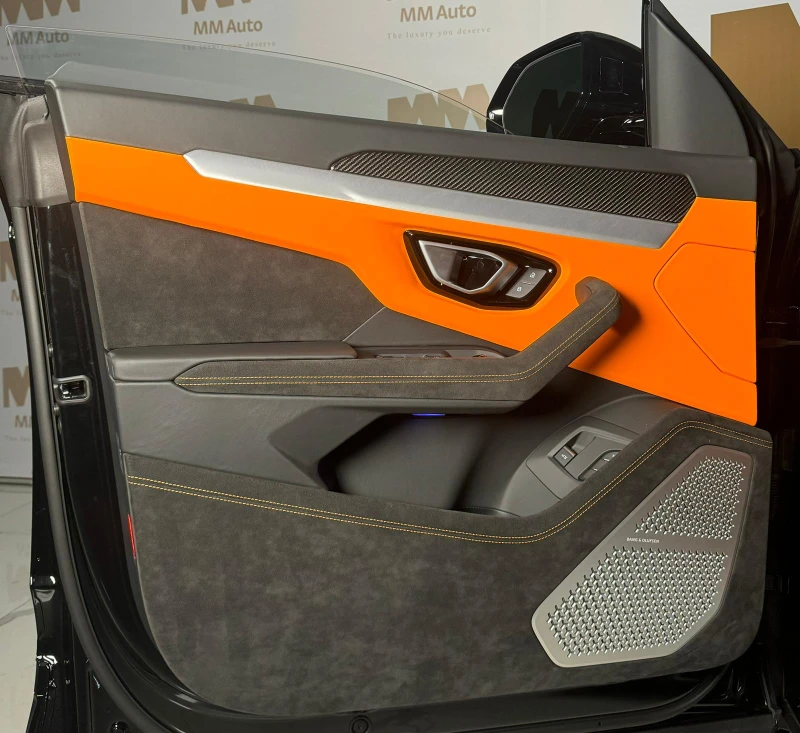 Lamborghini Urus S Carbon* B&O* HuD, снимка 8 - Автомобили и джипове - 53275087
