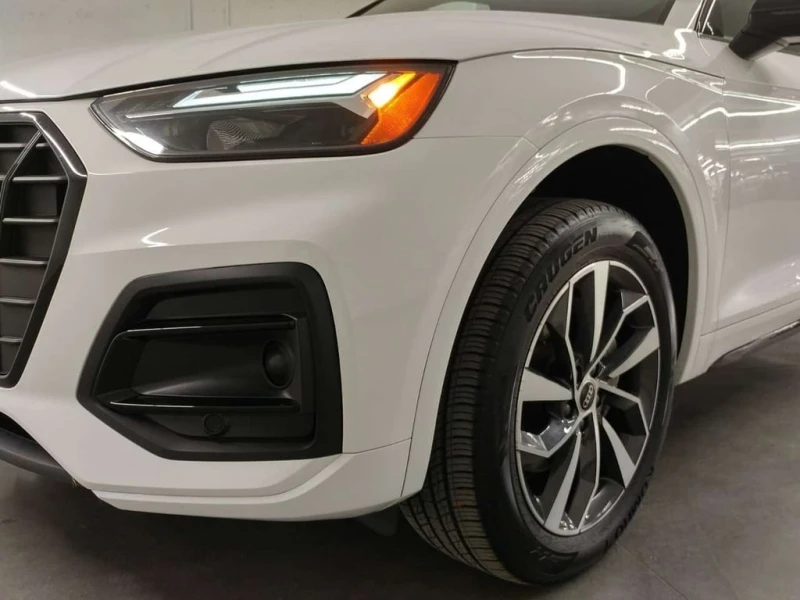 Audi Q5 * quattro Premium * CARFAX * ЦЕНА ДО БГ, снимка 3 - Автомобили и джипове - 53381802