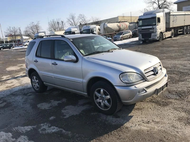 Mercedes-Benz ML 400 400 AMG Кожа нави ксенон , снимка 4 - Автомобили и джипове - 20538474