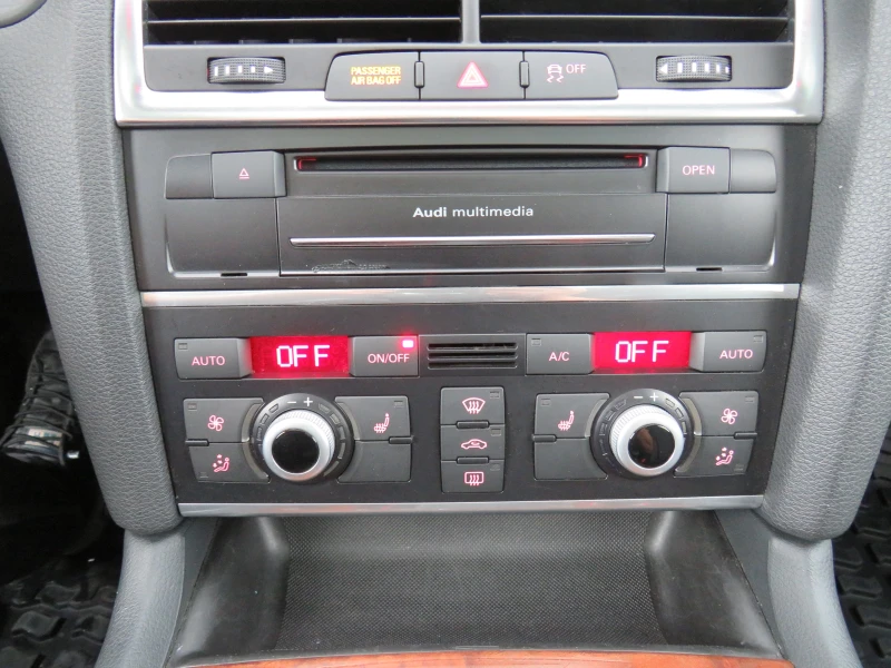 Audi Q7 * * * 3.0TDI 8ZF PANORAMA НА ПРУЖИНИ* * * - 37000 лв. - 15062002 | Car24.bg