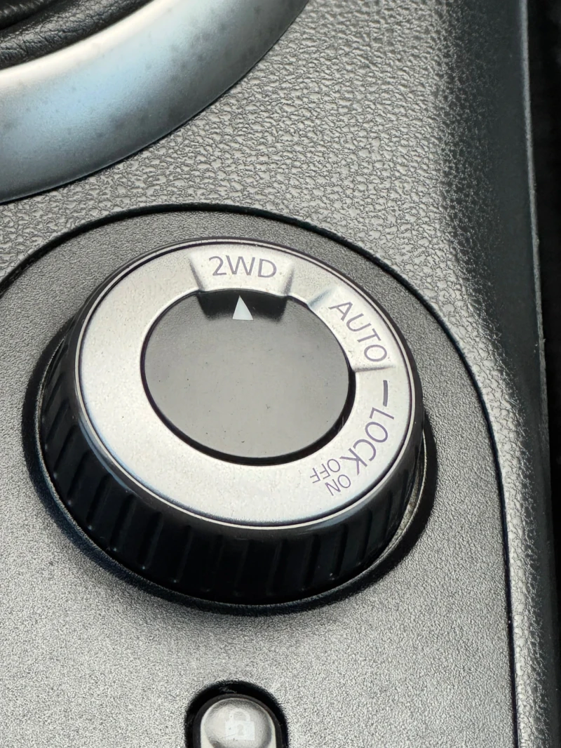 Nissan Qashqai 2.0DCI 4х4 ИТАЛИЯ - 10800 лв. - 85990791 14