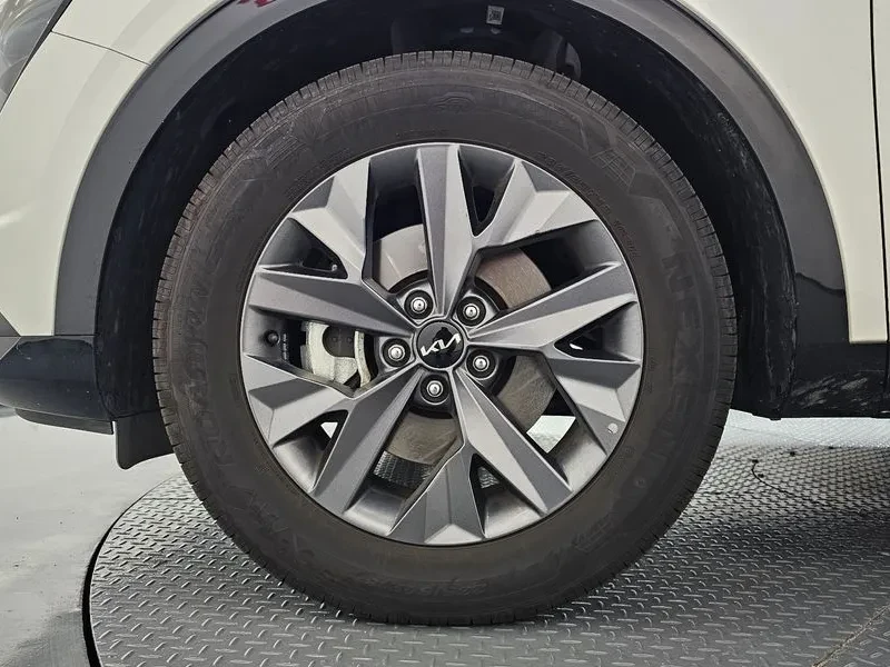 Kia Sportage LPG 2.0 2WD, снимка 5 - Автомобили и джипове - 56730256