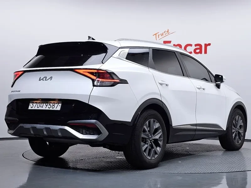 Kia Sportage LPG 2.0 2WD, снимка 2 - Автомобили и джипове - 56730256