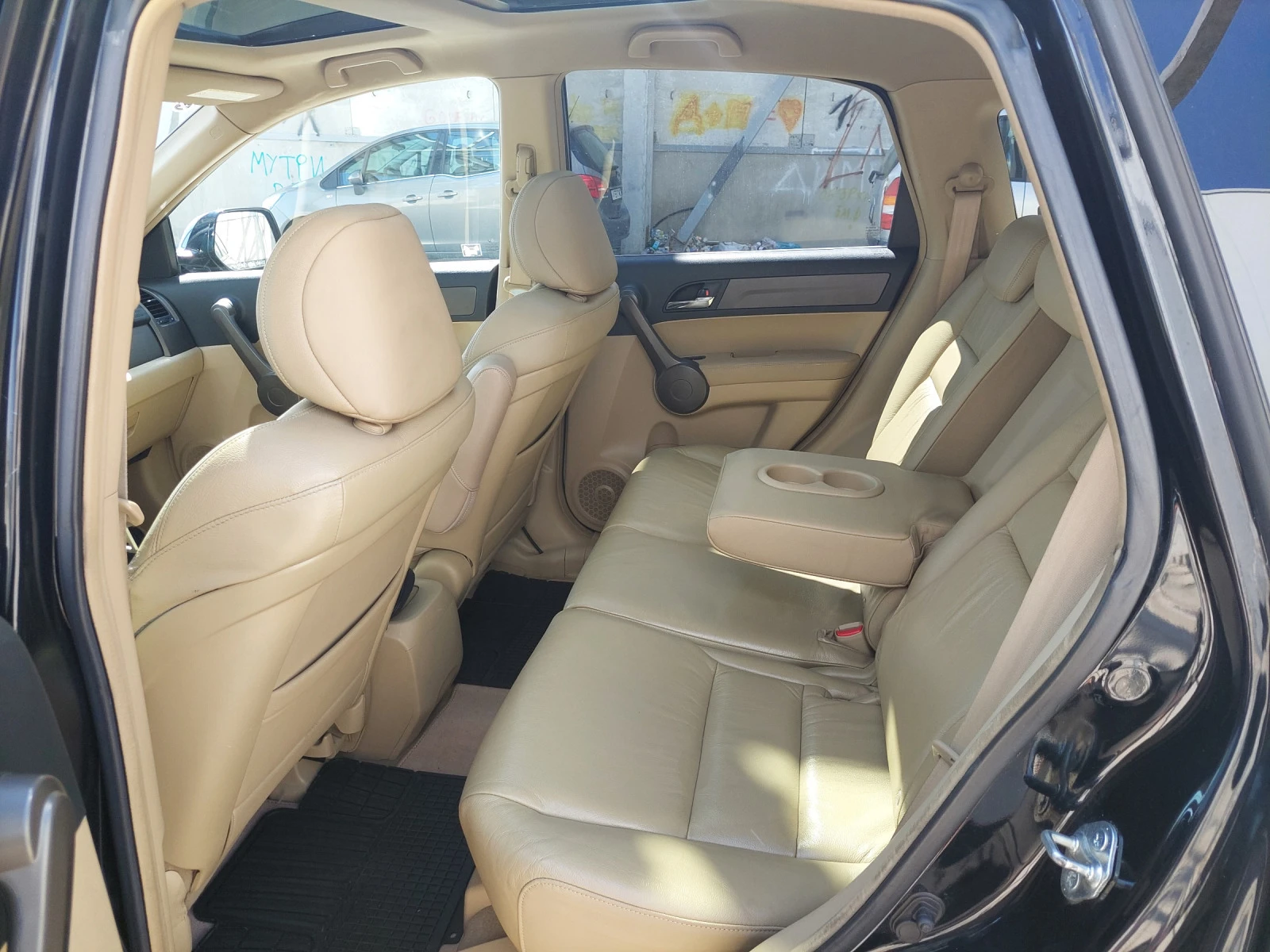 Honda Cr-v 2.2 i-CTDi EXECUTIVE-ПАНОРАМ-НАВИ-КОЖА-ПОДГРЕВ - изображение 8