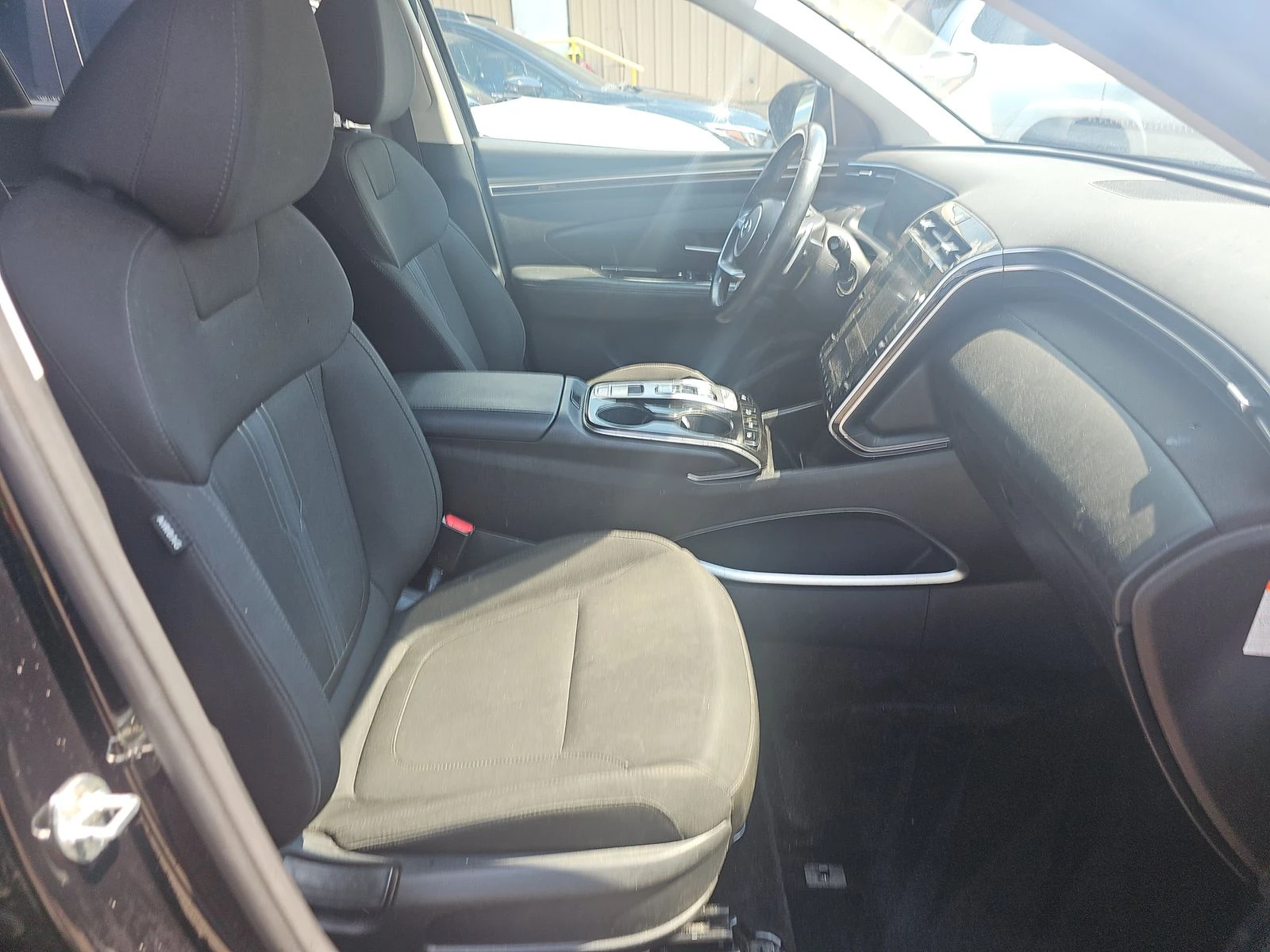 Hyundai Tucson 2022* SEL* DISTRONIK* KEYLESS* LANE ASSIST* APPLE  | Mobile.bg   12