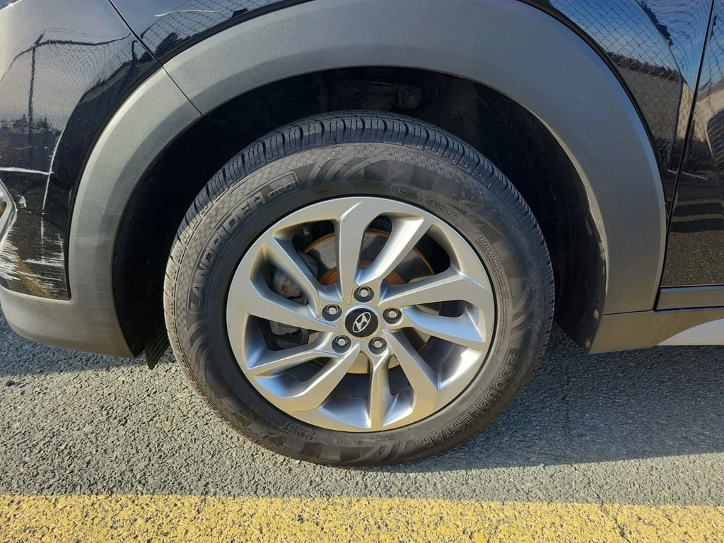 Hyundai Tucson * SE * CARFAX *    | Mobile.bg   12