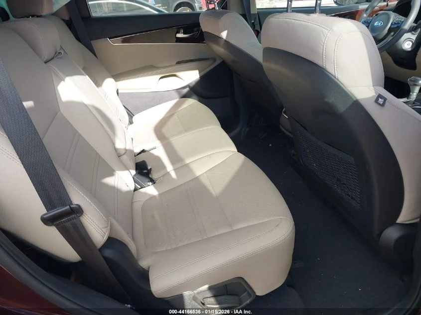 Kia Sorento LX - изображение 8