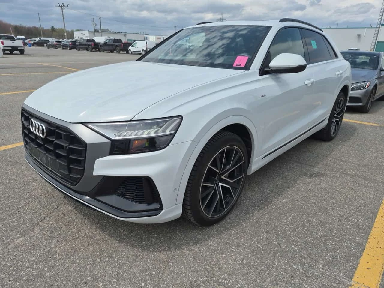 Audi Q8 PROGRESSIV| MATRIX| 360| PANO| ОБДУХ| ПОДГР| CARFX