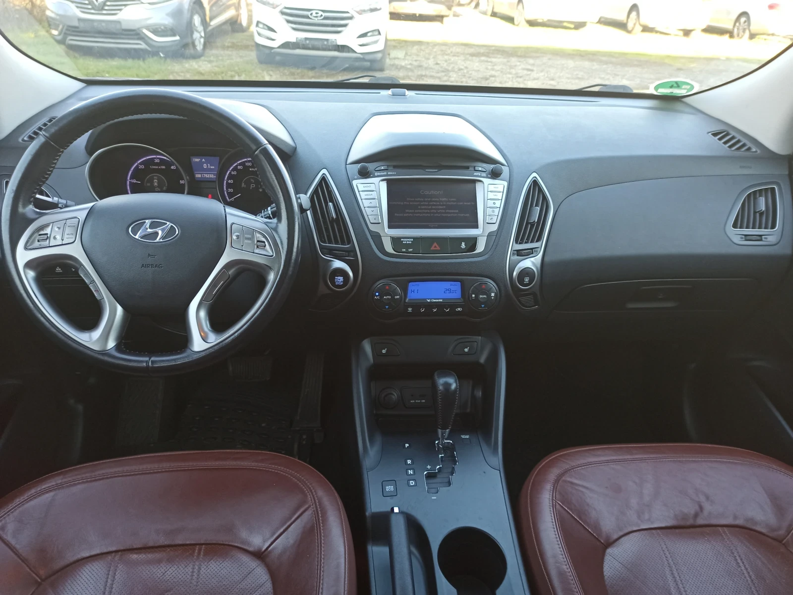 Hyundai IX35 NAVI, KAMERA, PANORAMA , снимка 12 - Автомобили и джипове - 54691619