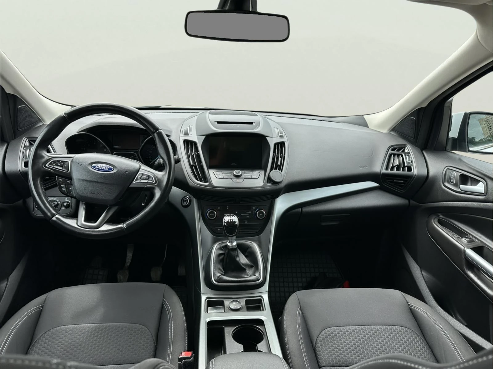 Ford Kuga 1.5 EcoBoost, снимка 6 - Автомобили и джипове - 55040270
