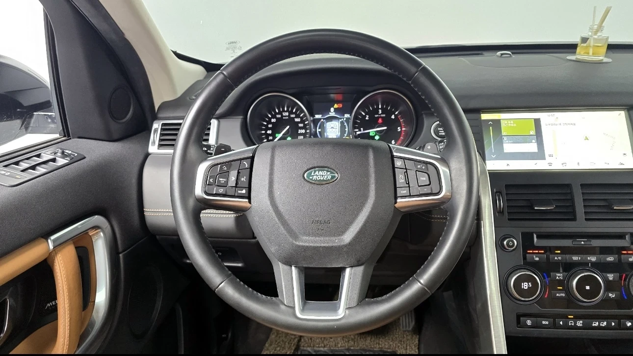 Land Rover Discovery Sport Очакван Внос 2.0L HSE LUXURY ВИДЕО, снимка 2 - Автомобили и джипове - 55682354