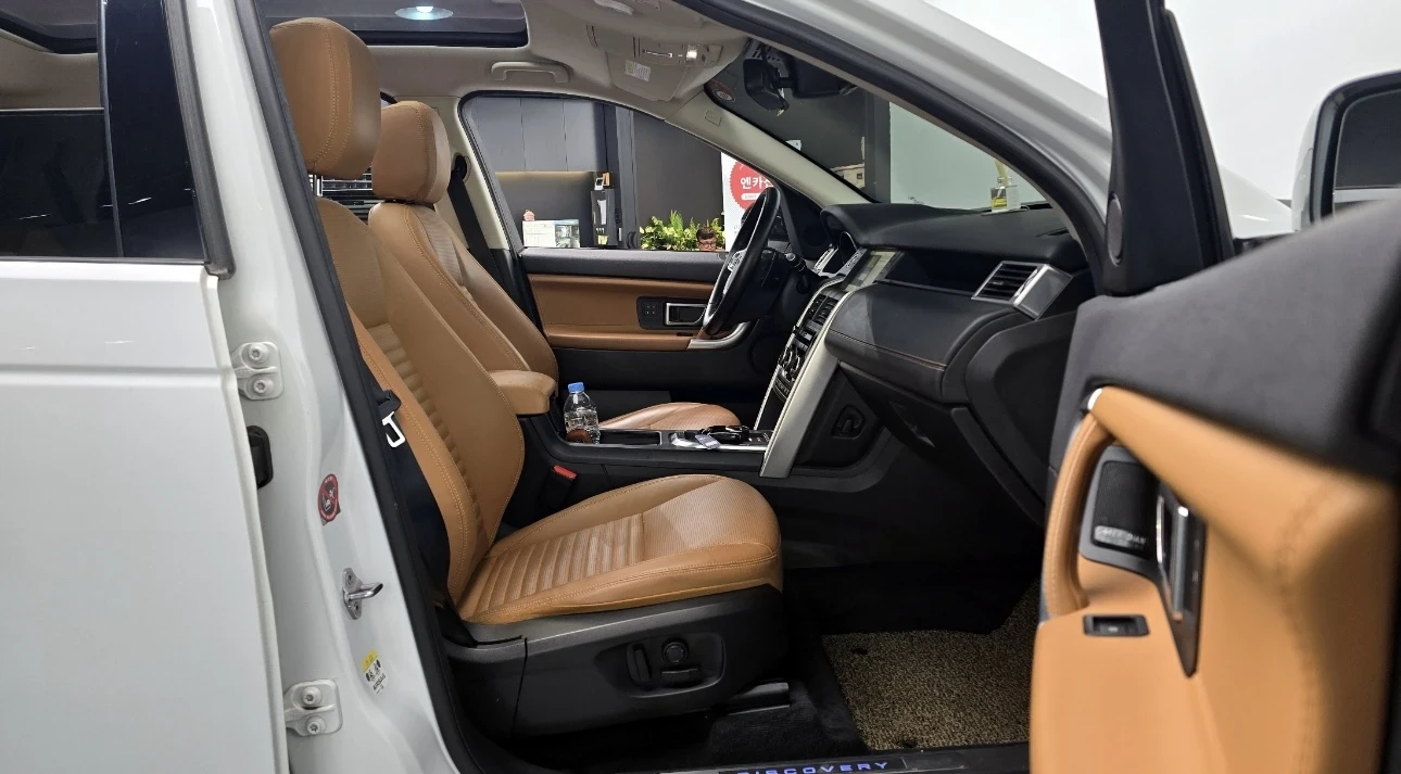 Land Rover Discovery Sport Очакван Внос 2.0L HSE LUXURY ВИДЕО, снимка 7 - Автомобили и джипове - 55682354
