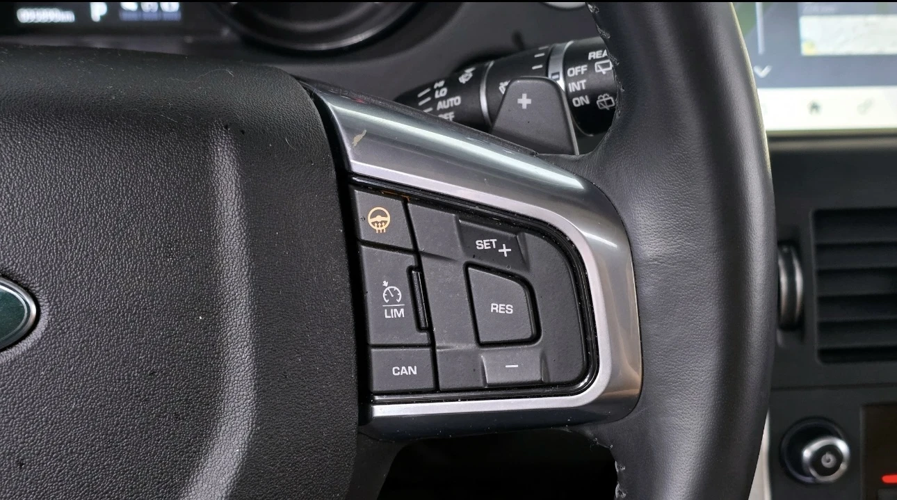 Land Rover Discovery Sport Очакван Внос 2.0L HSE LUXURY ВИДЕО, снимка 11 - Автомобили и джипове - 55682354