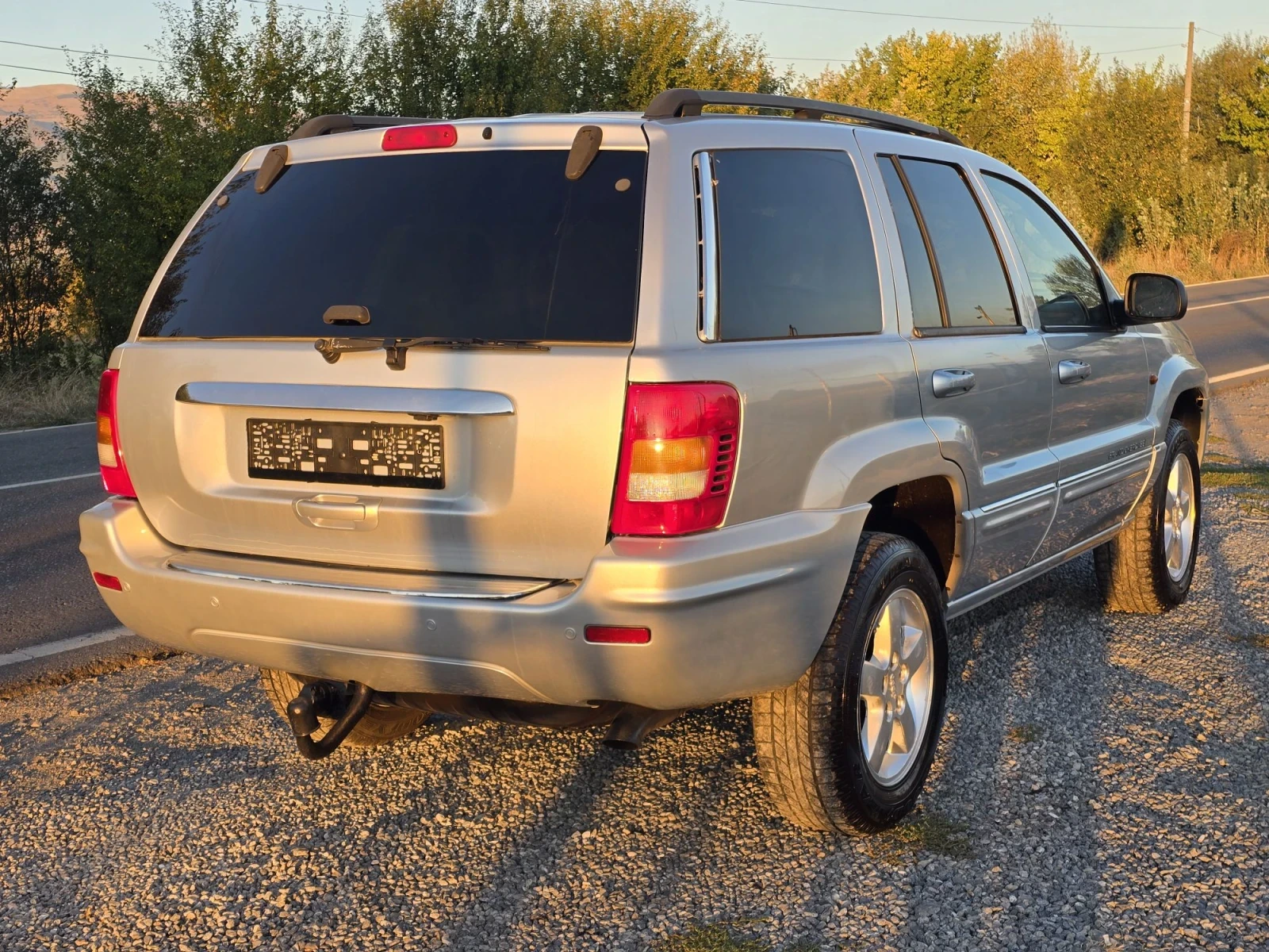Jeep Grand cherokee 2.7CRD FinalEdition Overland , снимка 3 - Автомобили и джипове - 56377344