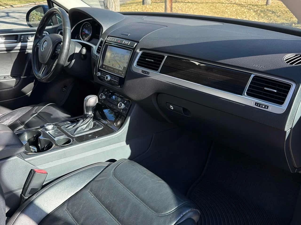 VW Touareg * 4dr V6 * CARFAX * ���� �� �� | Mobile.bg � ����������� 11