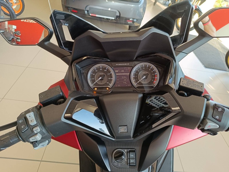 Honda Forza, снимка 9 - Мотоциклети и мототехника - 42640355