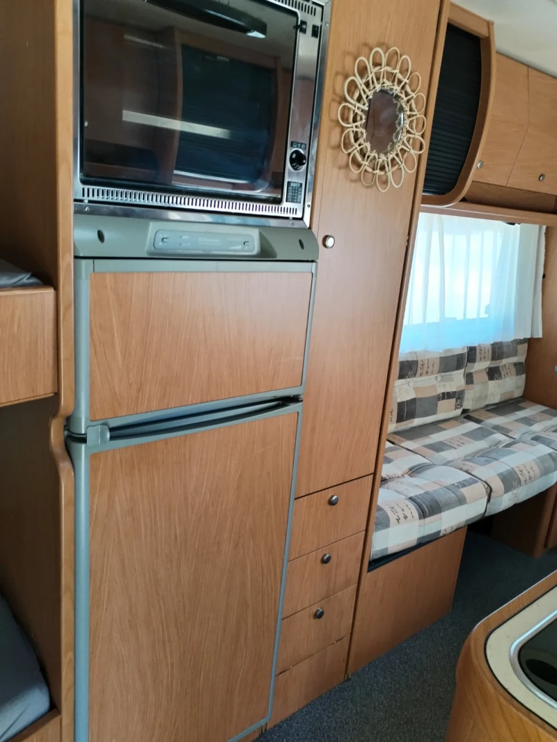 Кемпер Laika Ecovip 2.1 clasic, снимка 17 - Каравани и кемпери - 51780834