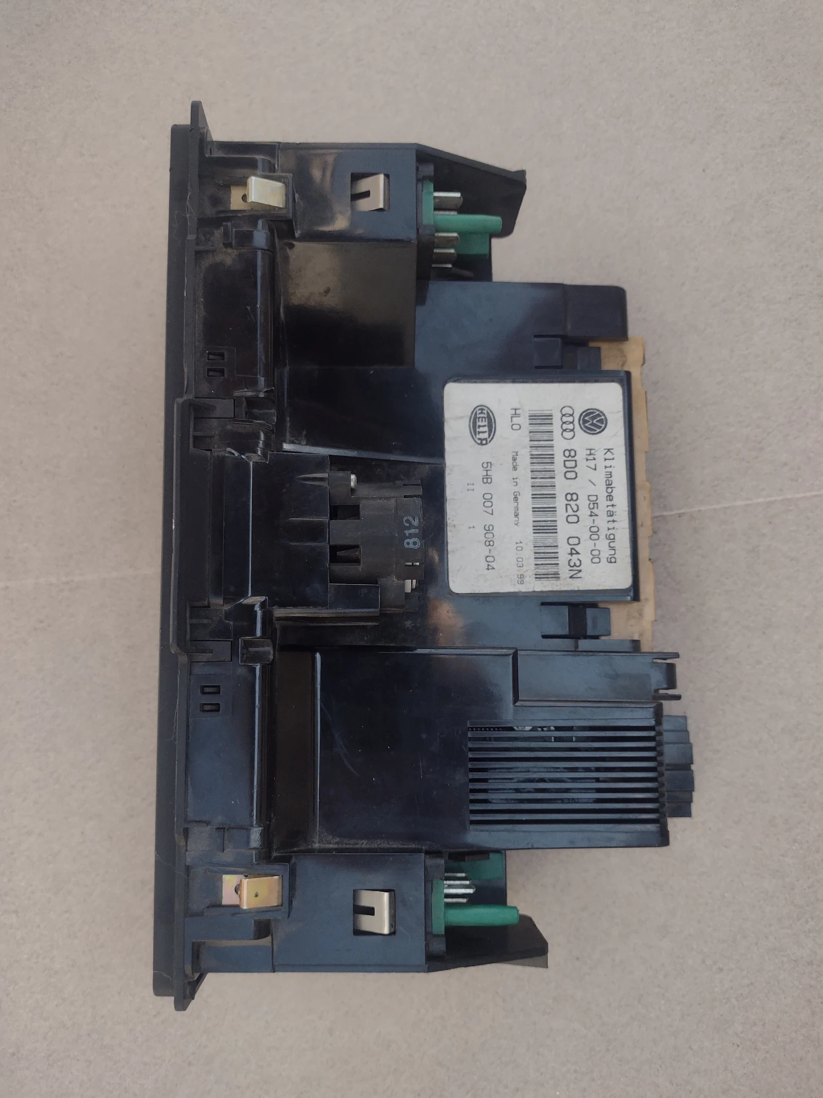 8D0820043N ����� ����������� ��  AUDI A4 B5 (1994-2001) 5HB007908-04 | Mobile.bg � ����������� 2