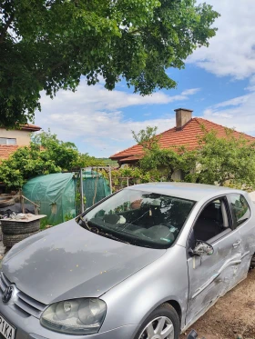 VW Golf 1.6 фси , снимка 5