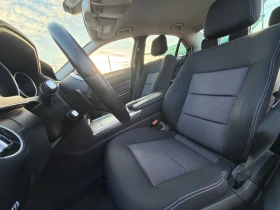 Mercedes-Benz E 200 146.000 KM, снимка 13