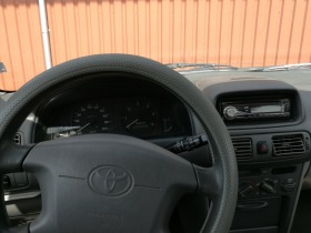 Toyota Corolla 2.0D, снимка 3 - Автомобили и джипове - 45079502