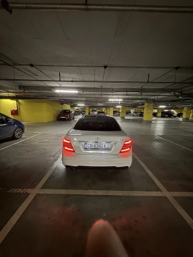 Mercedes-Benz C 220 AMG Пакет Edition 1 Панорама - 11000 € / 21514.13 лв. - 25661502 6