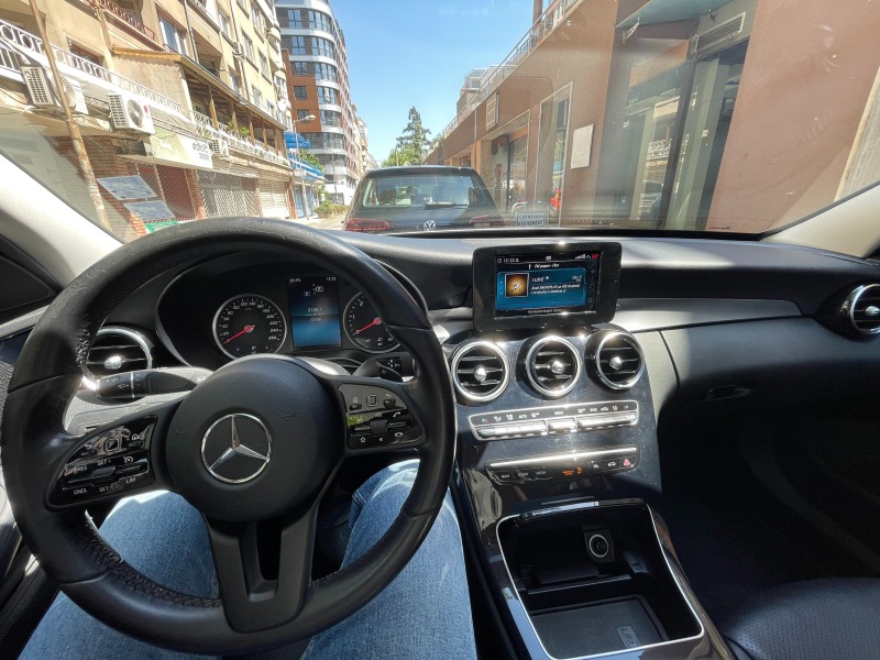 Mercedes-Benz C 200, снимка 4 - Автомобили и джипове - 46450427
