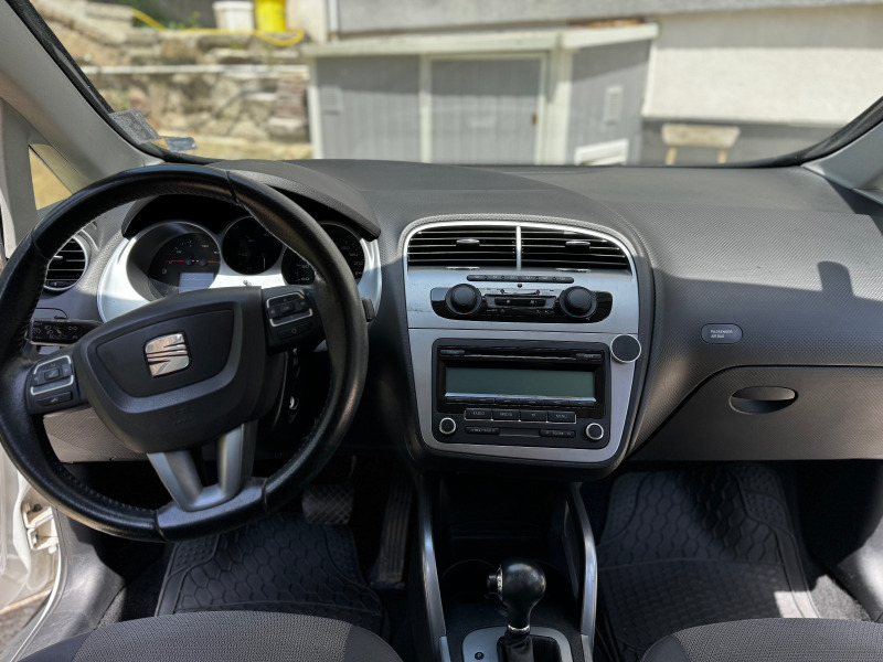 Seat Altea 1.6 , снимка 8 - Автомобили и джипове - 46038843