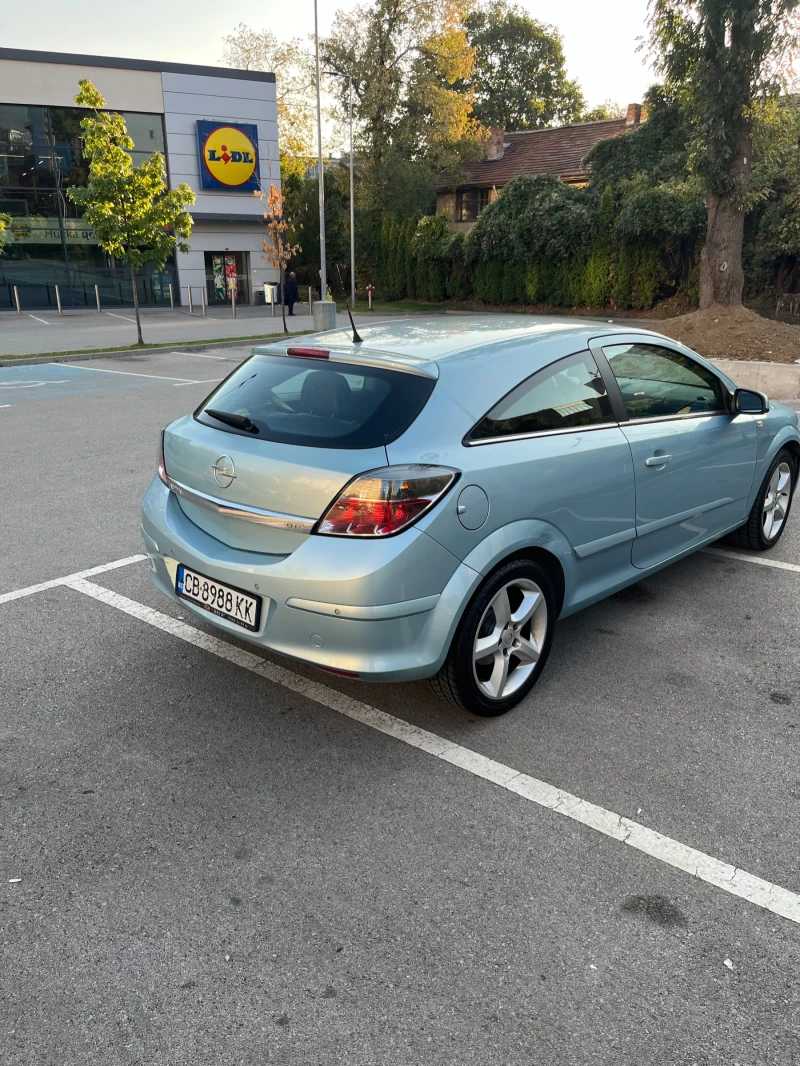 Opel Astra GTC COSMO, снимка 5 - Автомобили и джипове - 47439334