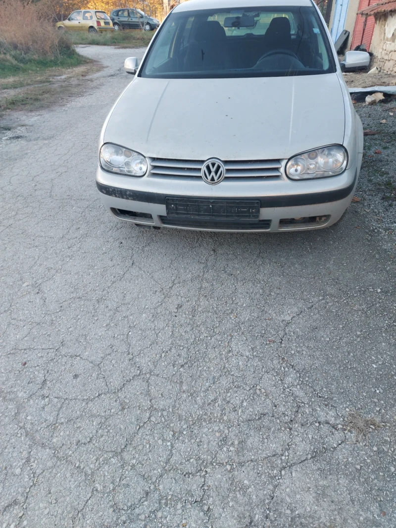 VW Golf, снимка 3 - Автомобили и джипове - 48058553