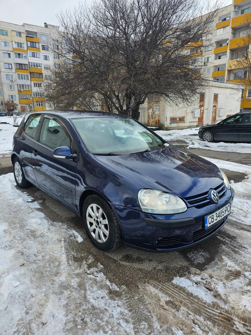 VW Golf Топ състояние, снимка 2 - Автомобили и джипове - 48677623