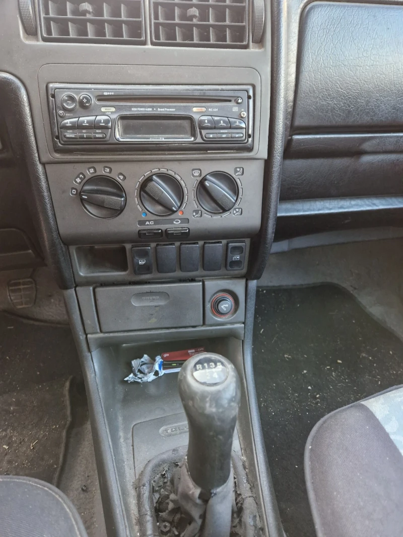 Seat Toledo 1.9Tdi 90к.с., снимка 7 - Автомобили и джипове - 49106531