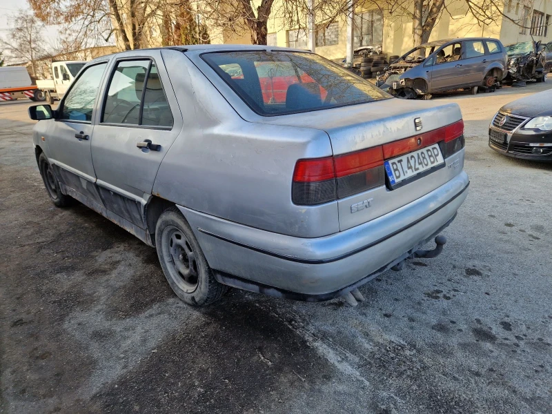 Seat Toledo 1.9Tdi 90к.с., снимка 6 - Автомобили и джипове - 49106531