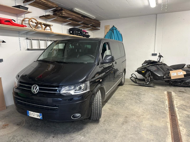 VW Multivan 7места , снимка 7 - Автомобили и джипове - 49184612