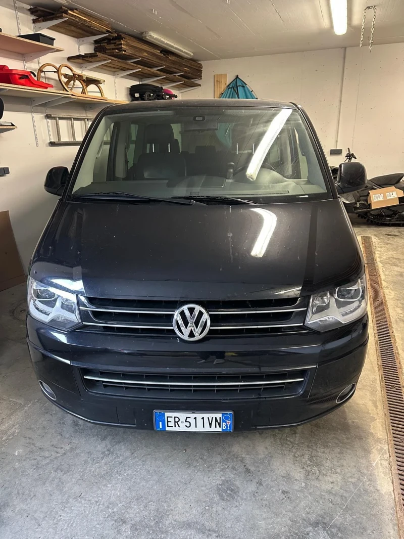 VW Multivan 7места , снимка 1 - Автомобили и джипове - 49184612