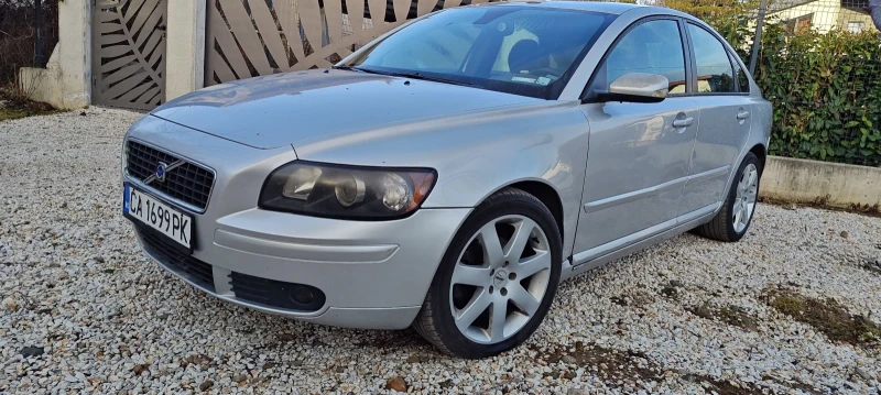 Volvo S40 2.0D, снимка 2 - Автомобили и джипове - 49517958