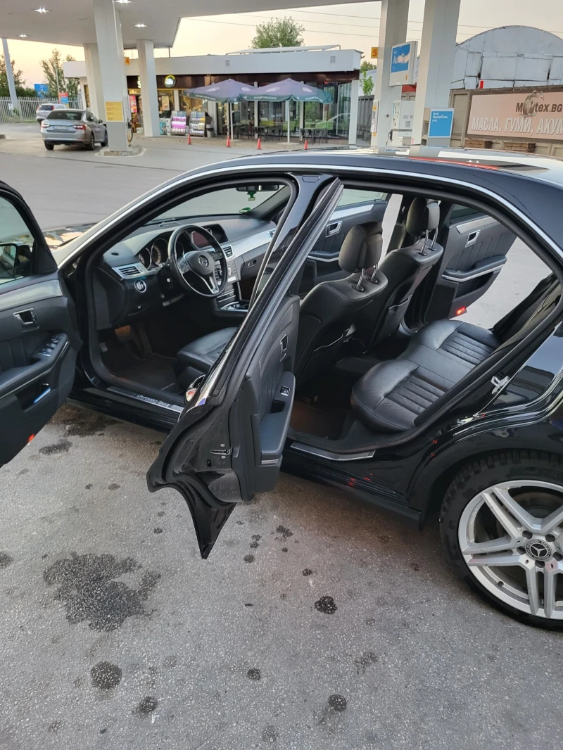 Mercedes-Benz E 350, снимка 14 - Автомобили и джипове - 52138881