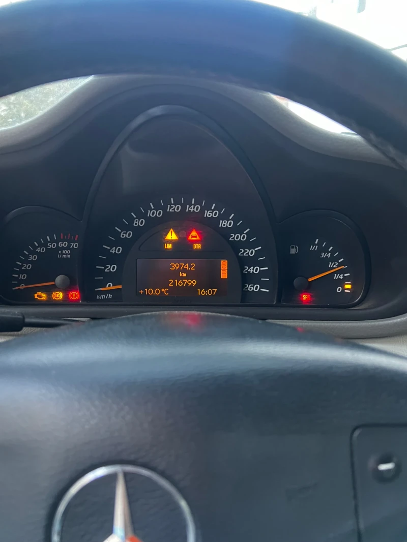 Mercedes-Benz C 200 Mercedes Benz C200 kompressor , снимка 8 - Автомобили и джипове - 52458693