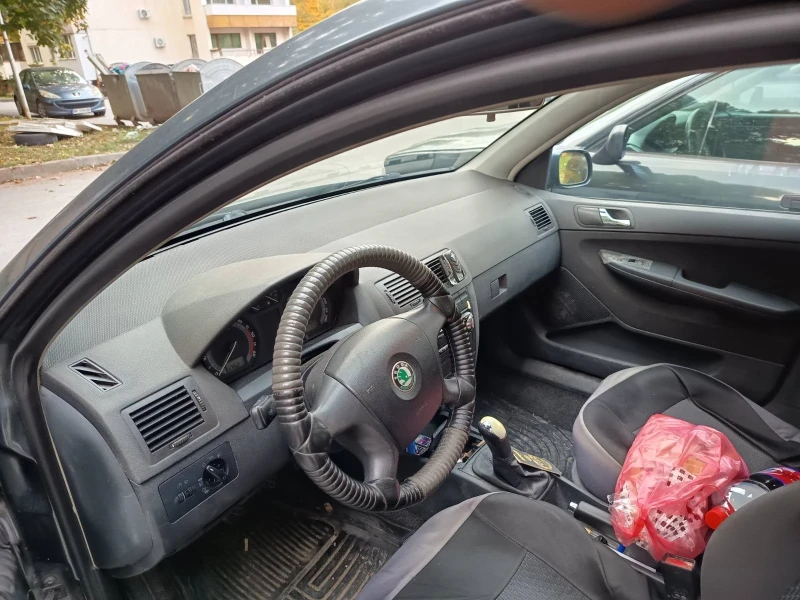 Skoda Fabia, снимка 3 - Автомобили и джипове - 53179537