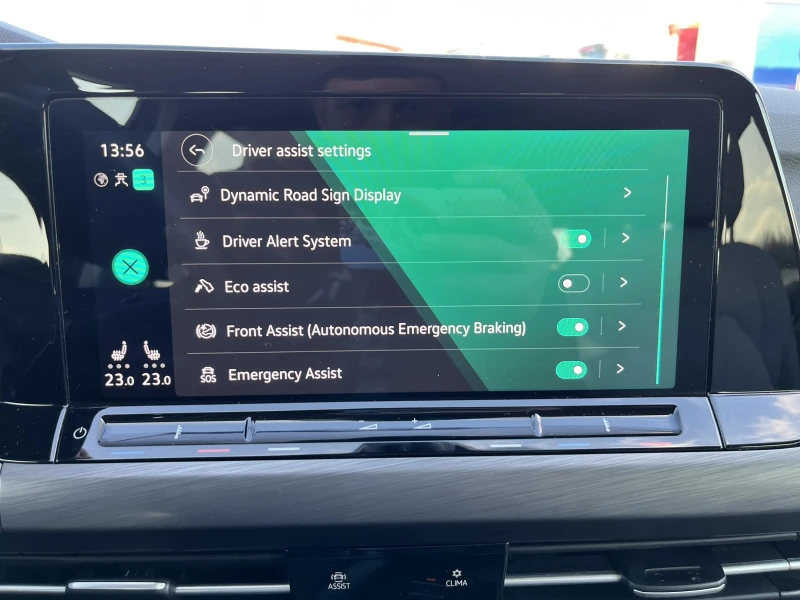 VW Golf 2.0 TDI MK8 150hp, снимка 12 - Автомобили и джипове - 53392228