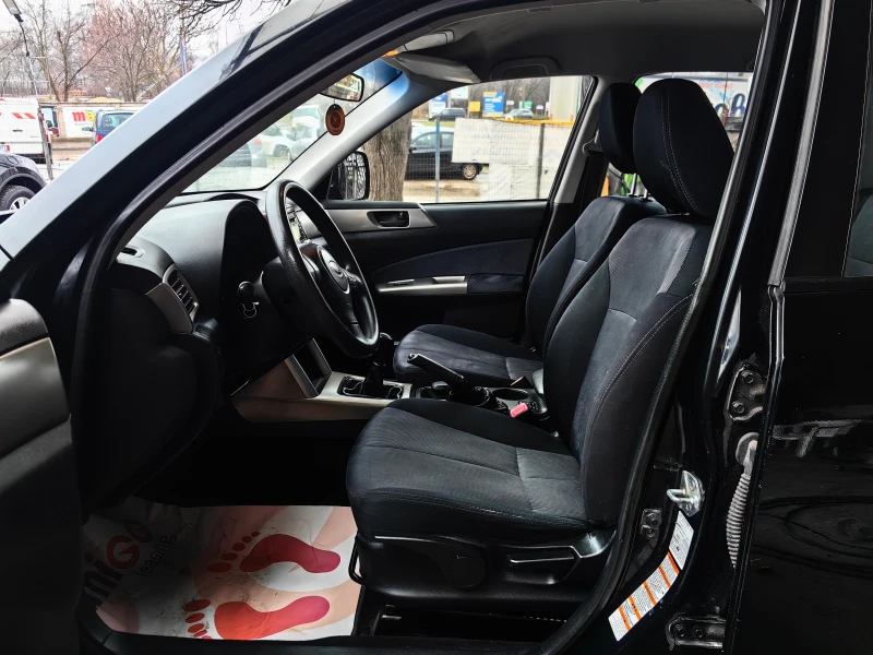 Subaru Forester 2.0!!ШВЕЙЦАРИЯ!!4Х4!ТОП СЪСТОЯНИЕ!!, снимка 10 - Автомобили и джипове - 53507008