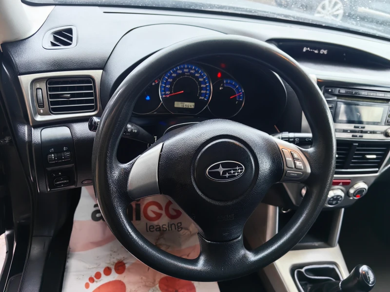 Subaru Forester 2.0!!ШВЕЙЦАРИЯ!!4Х4!ТОП СЪСТОЯНИЕ!!, снимка 15 - Автомобили и джипове - 53507008